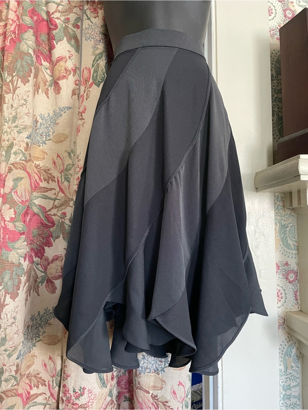 BALENCIAGA 2004 Gray Flare Skirt - Picture 1 of 8